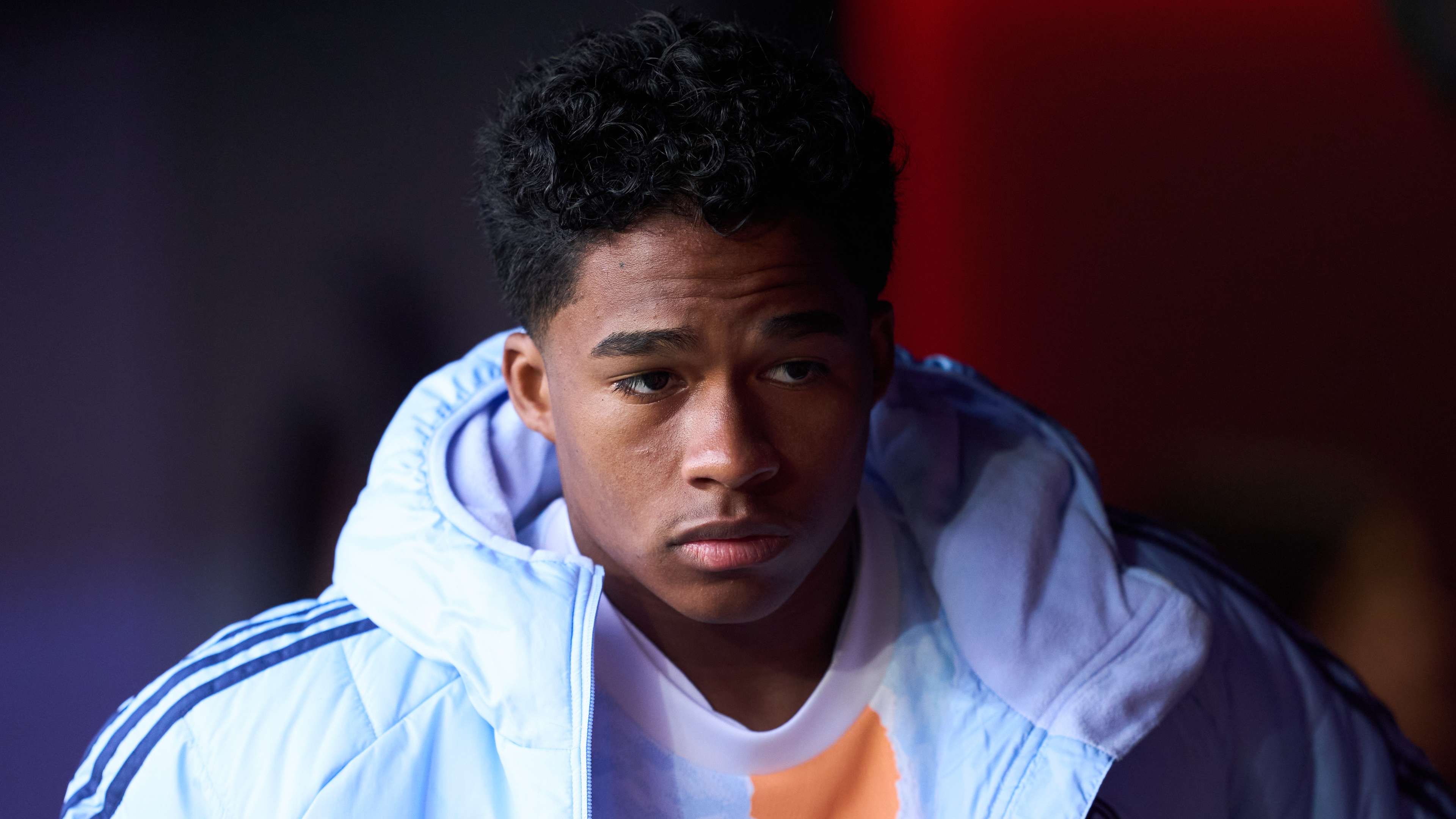 浮出水面 浮出水面